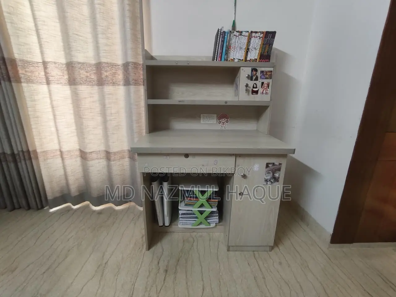 Reading Table