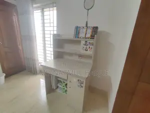 Reading Table