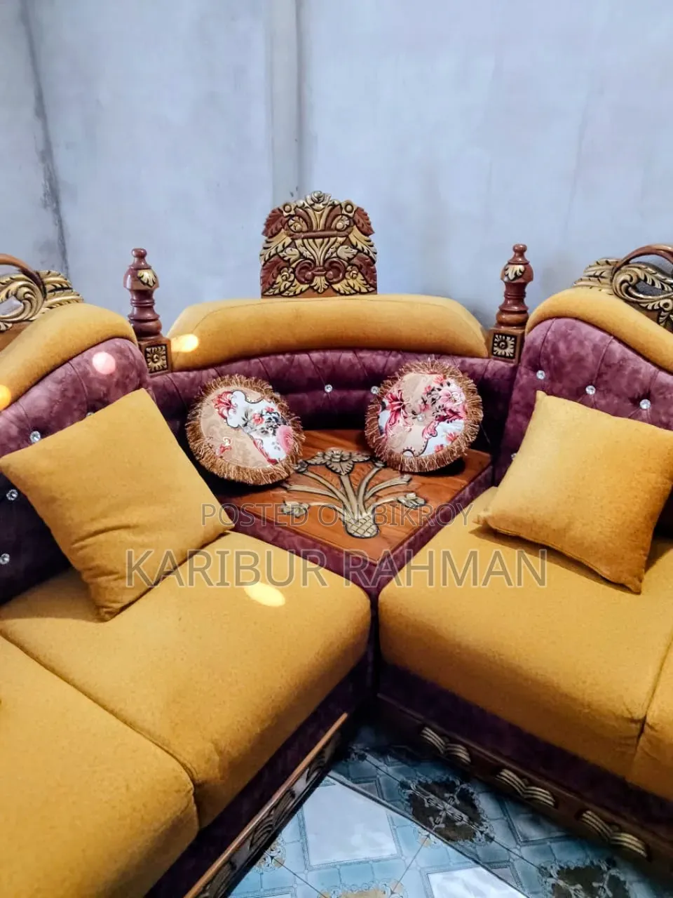 Regal six-seater sofa set for sale