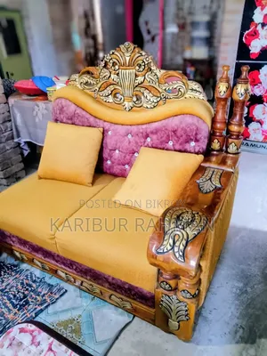 Regal six-seater sofa set for sale