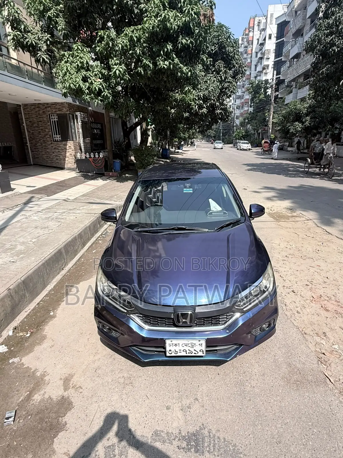 হোন্ডা গ্রেস ১.৫ হাইব্রিড এডব্লিউডি ২০১৮ নীল