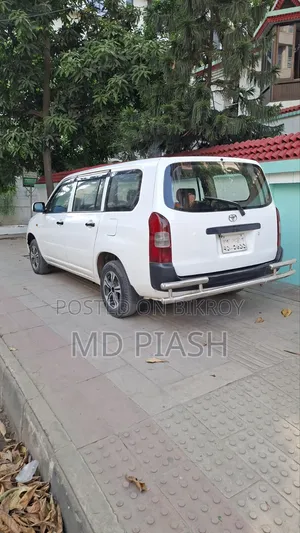 টয়োটা প্রোবক্স ২০০৩ সাদা