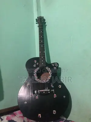 It’s a Good Condition Guitar