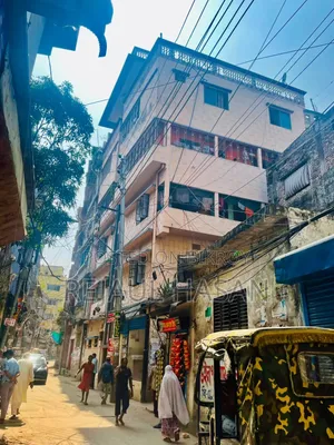2 bedroom House in Sutrapur for sale