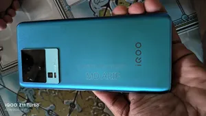 iQOO 11 256 GB Blue