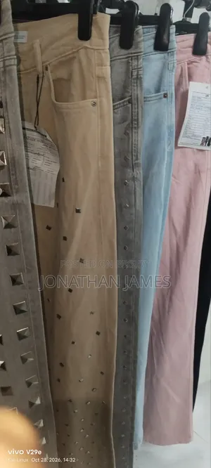 Baggy Pants অথেন্টিক . স্টক সীমিত।Zara Company Pant