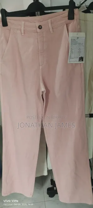 Baggy Pants অথেন্টিক . স্টক সীমিত।Zara Company Pant