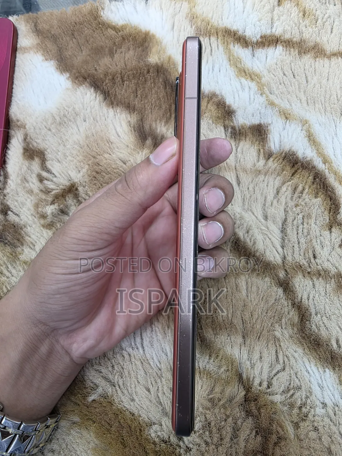 রিয়েলমি জিটি ৭ প্রো ৫১২ জিবি কমলা