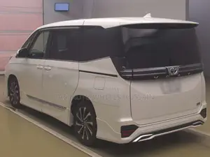 Toyota Voxy Hybrid S-Z Four-Wheel Drive 7-Seater 2022 Pearl