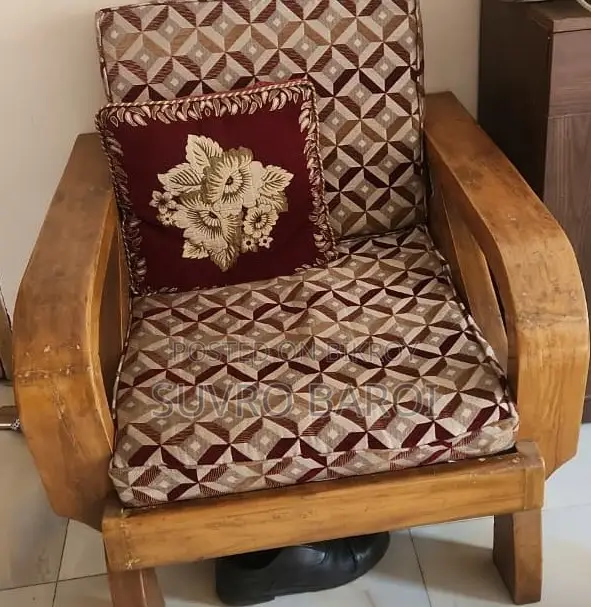 সোফা (সেগুন কাঠের)
