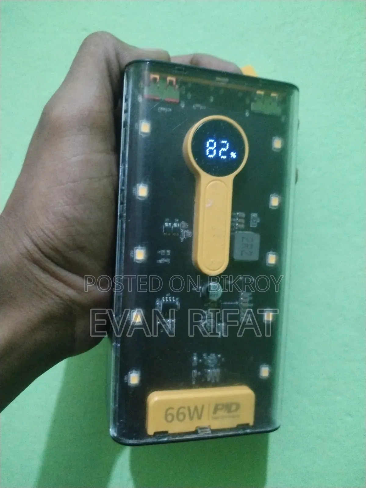 Power Bank 20000mAh 66W Fast Charging Transparent