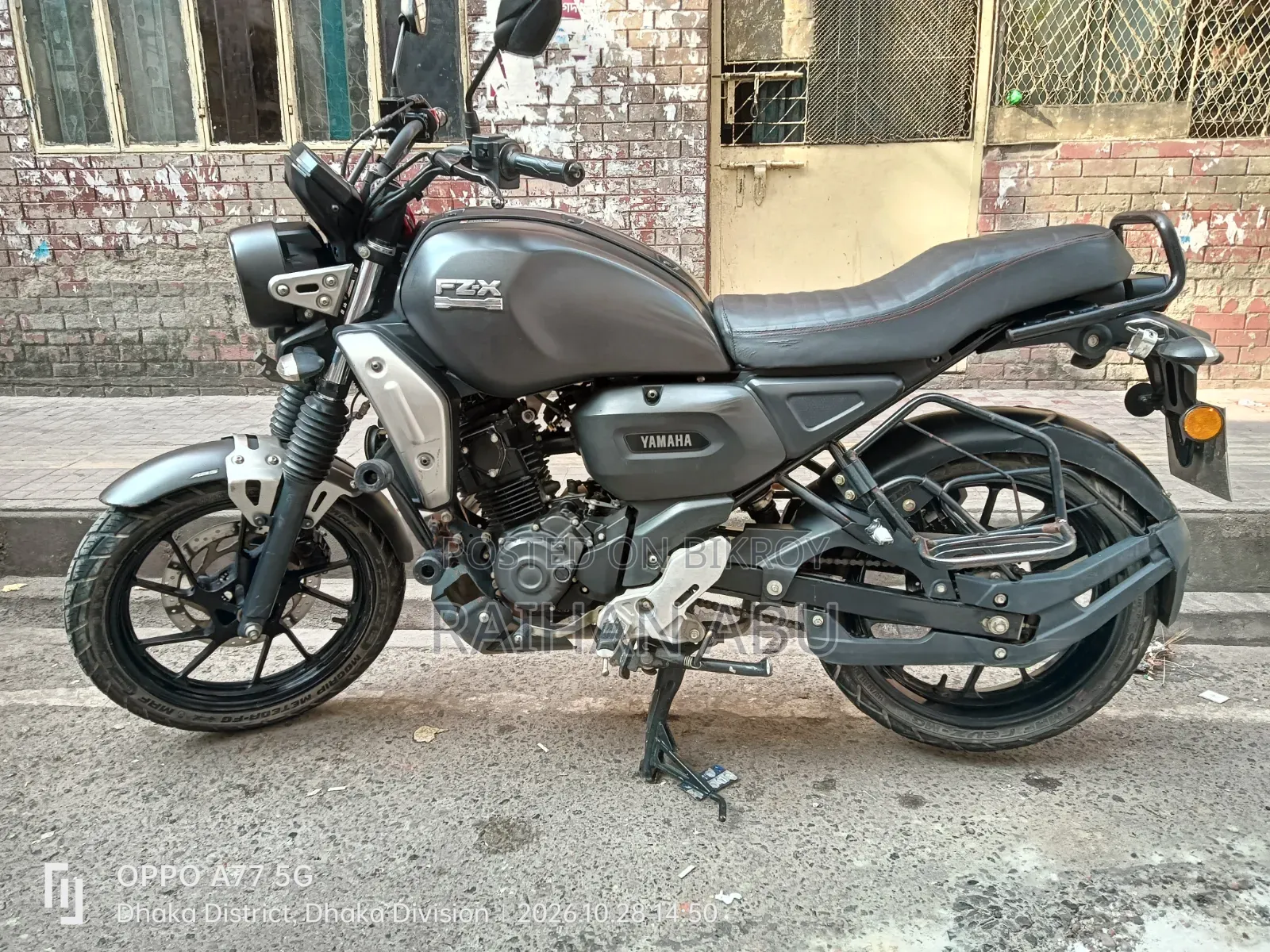 ইয়ামাহা এফজেড-এক্স ২০২২ কালো