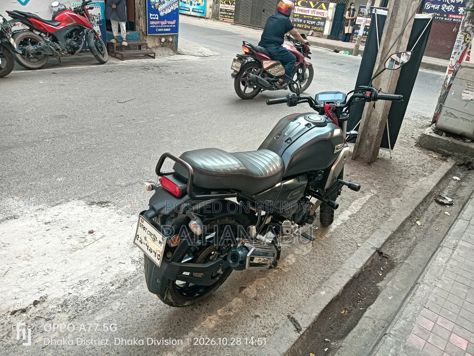 ইয়ামাহা এফজেড-এক্স ২০২২ কালো
