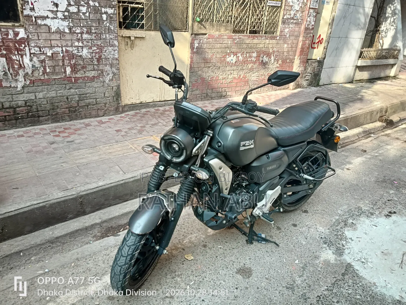 ইয়ামাহা এফজেড-এক্স ২০২২ কালো