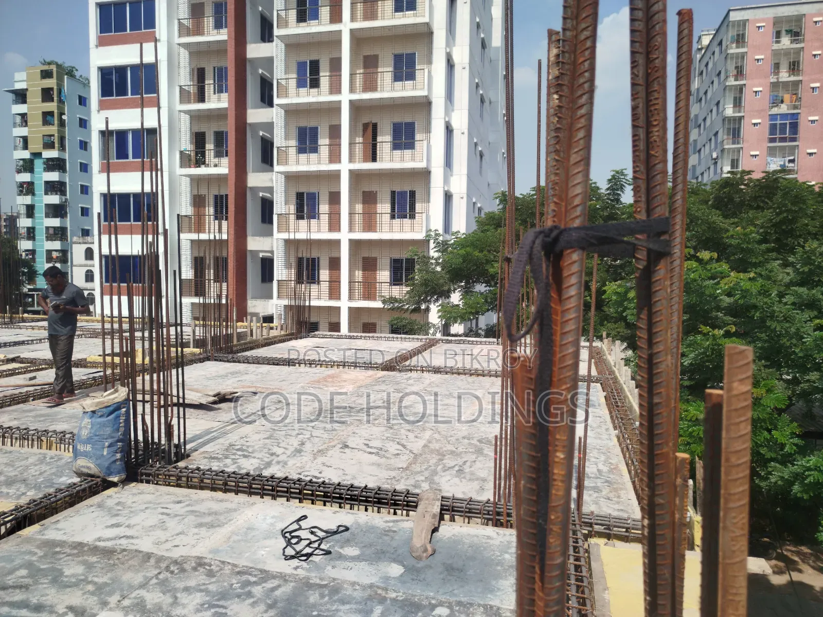 মোহাম্মদপুরে ৩ বেডরুমের অ্যাপার্টমেন্ট বিক্রয়ের জন্য
