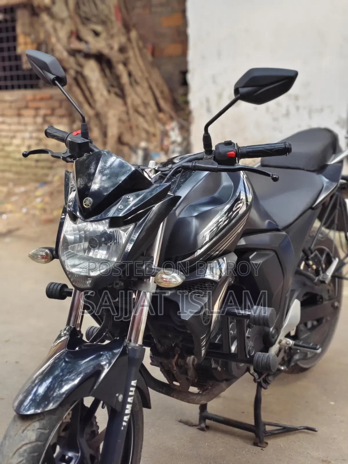 Yamaha FZS V2 2023 কালো