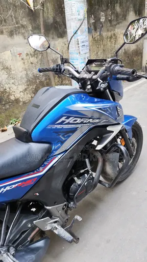 Honda Hornet 2020 Blue