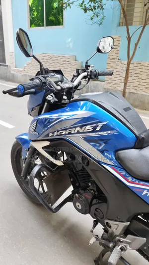 Honda Hornet 2020 Blue