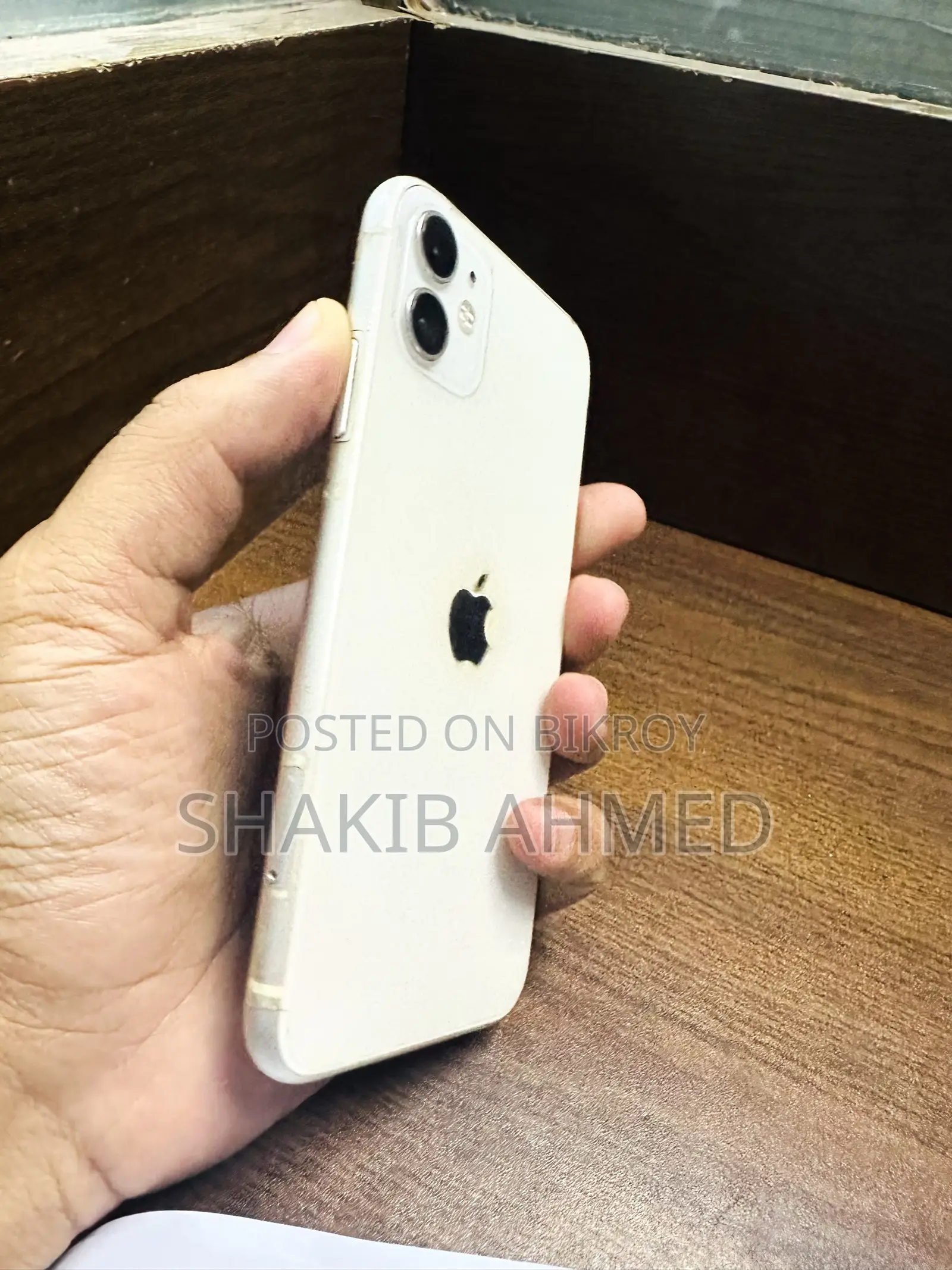 Apple iPhone 11 64 GB White