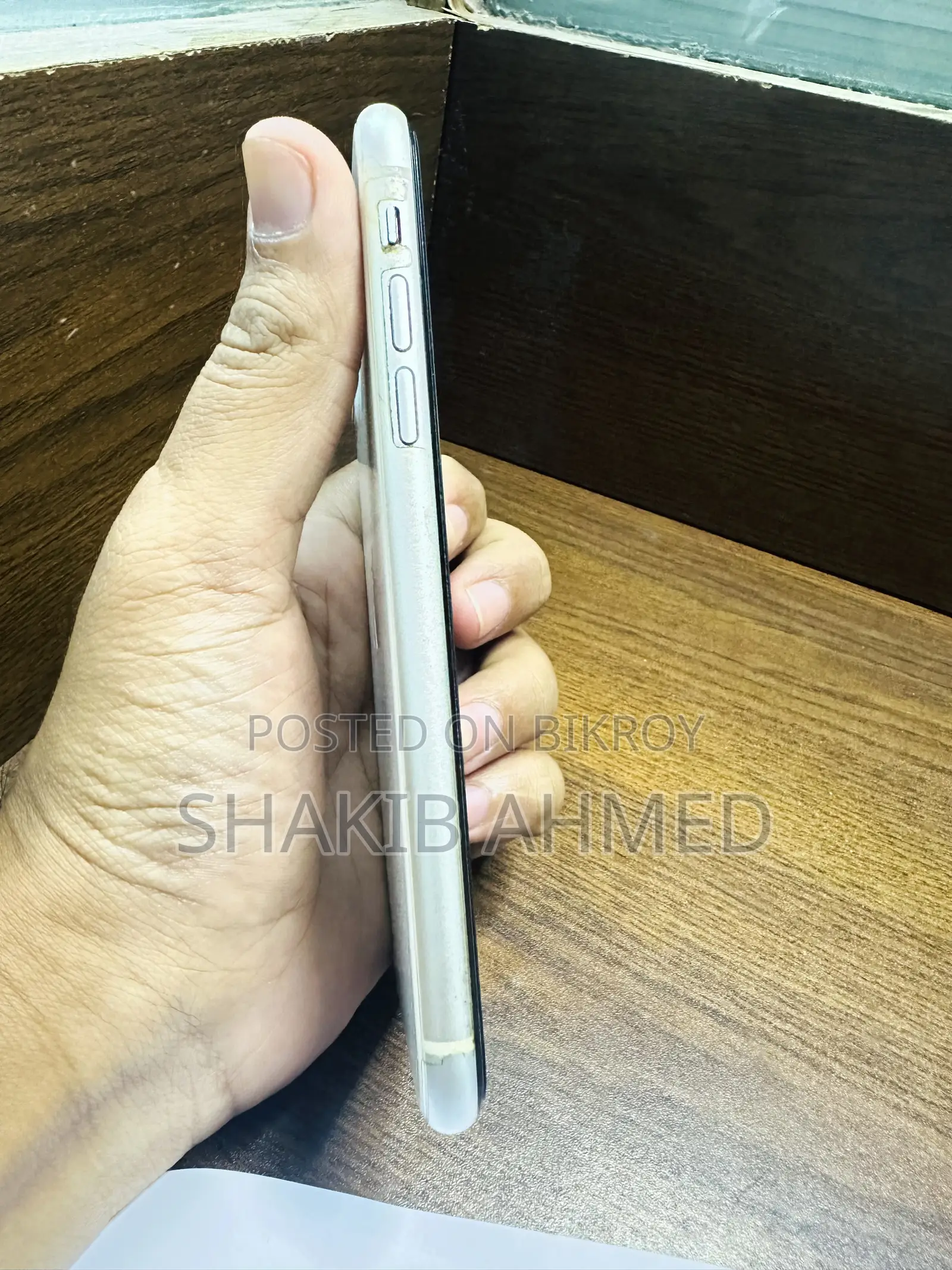 Apple iPhone 11 64 GB White