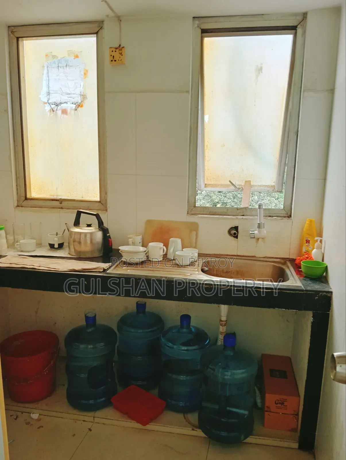 পূর্ণাঙ্গ বাণিজ্যিক বিলাসবহুল জায়গা ২৩৫০ বর্গফুট ৪র্থ তলা