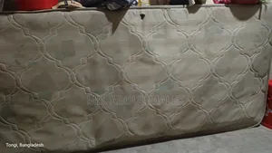 স্প্রিং মেট্রিক্স