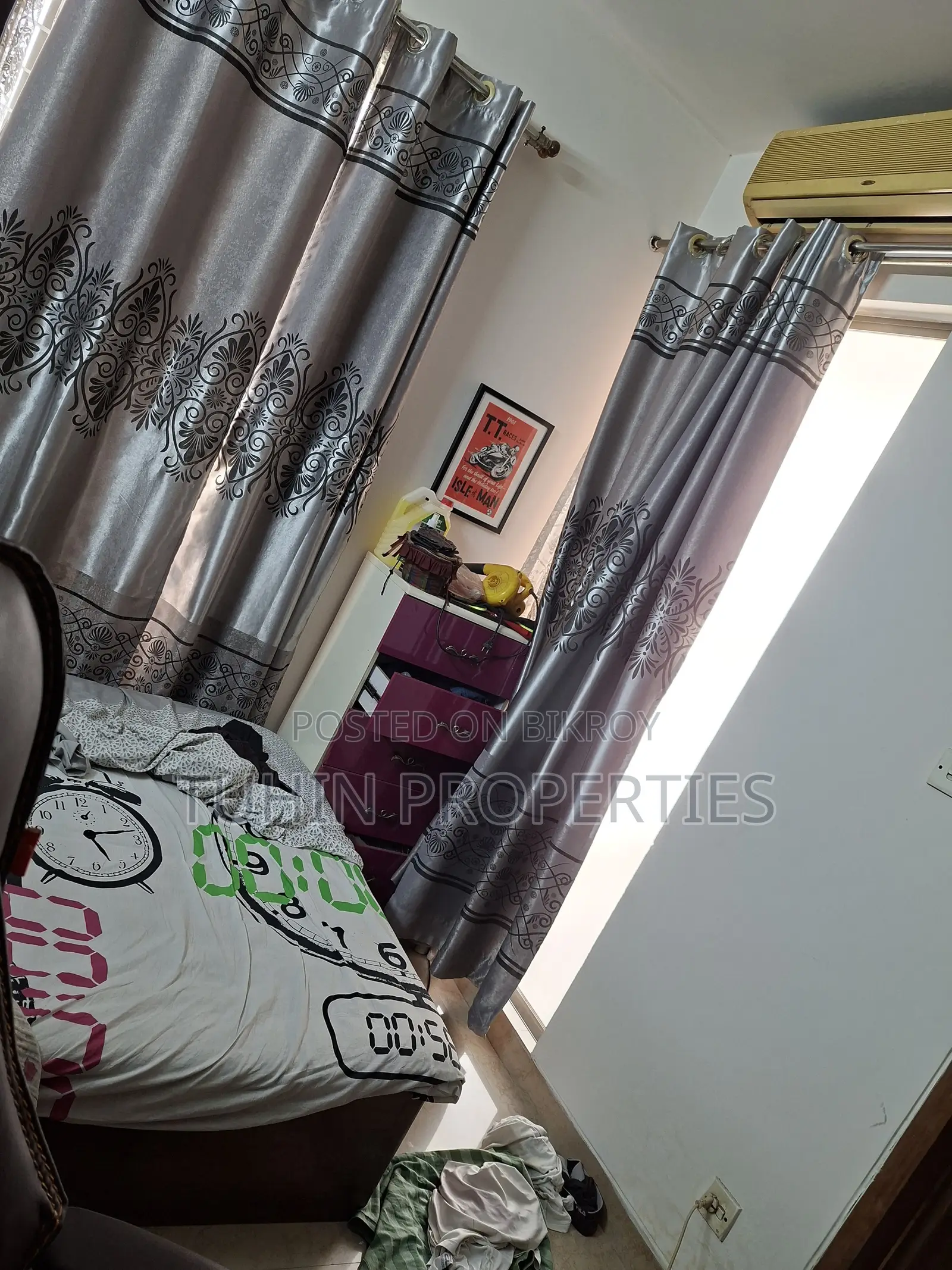 মোহাম্মদপুরে ৪ বেডরুমের অ্যাপার্টমেন্ট বিক্রয়