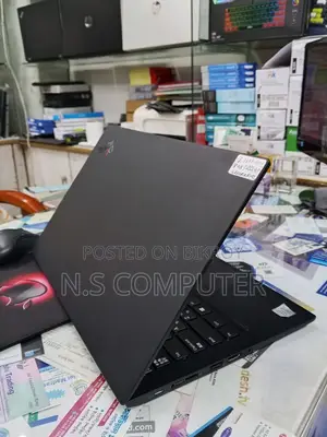 ল্যাপটপ লেনোভো থিংকপ্যাড এক্স১ কার্বন ৮জিবি ইন্টেল কোর আই৫ এসএসডি ২৫৬জিবি