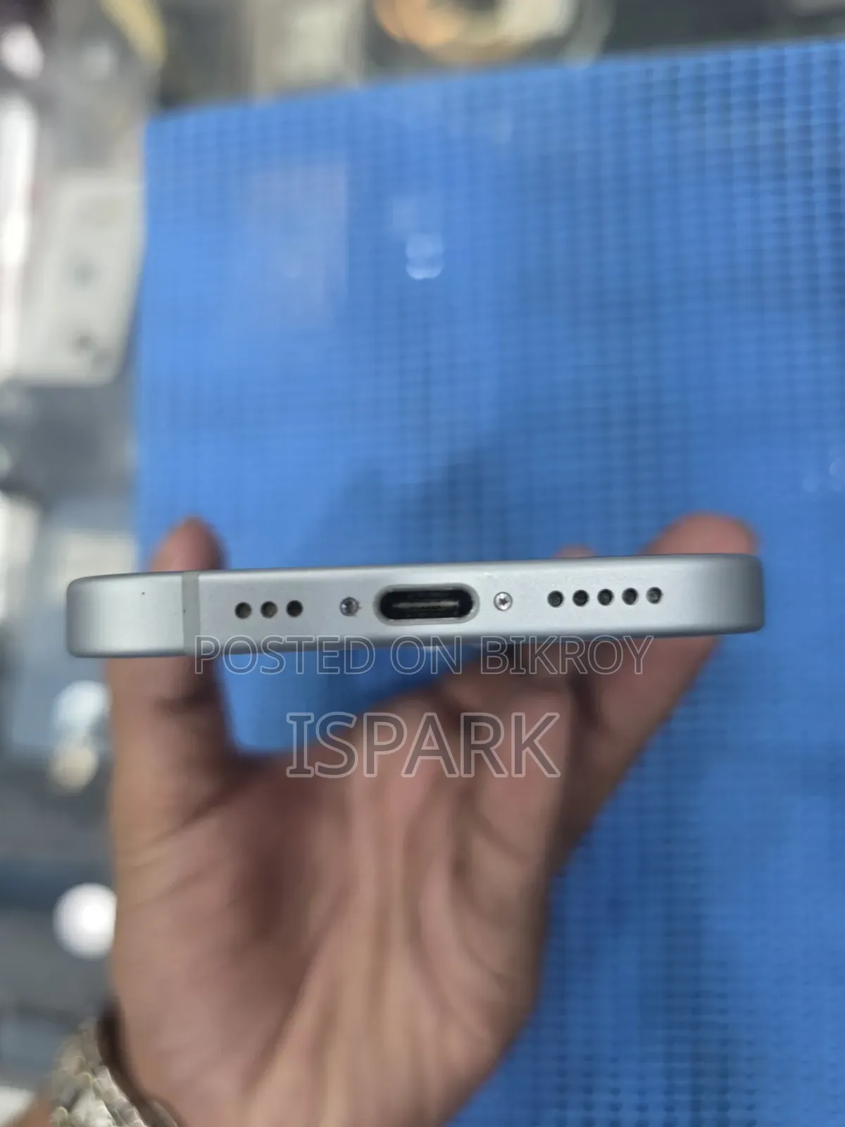 অ্যাপল আইফোন ১৫ ১২৮ জিবি সাদা