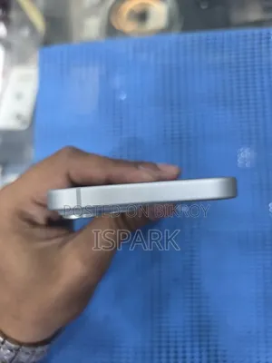 অ্যাপল আইফোন ১৫ ১২৮ জিবি সাদা