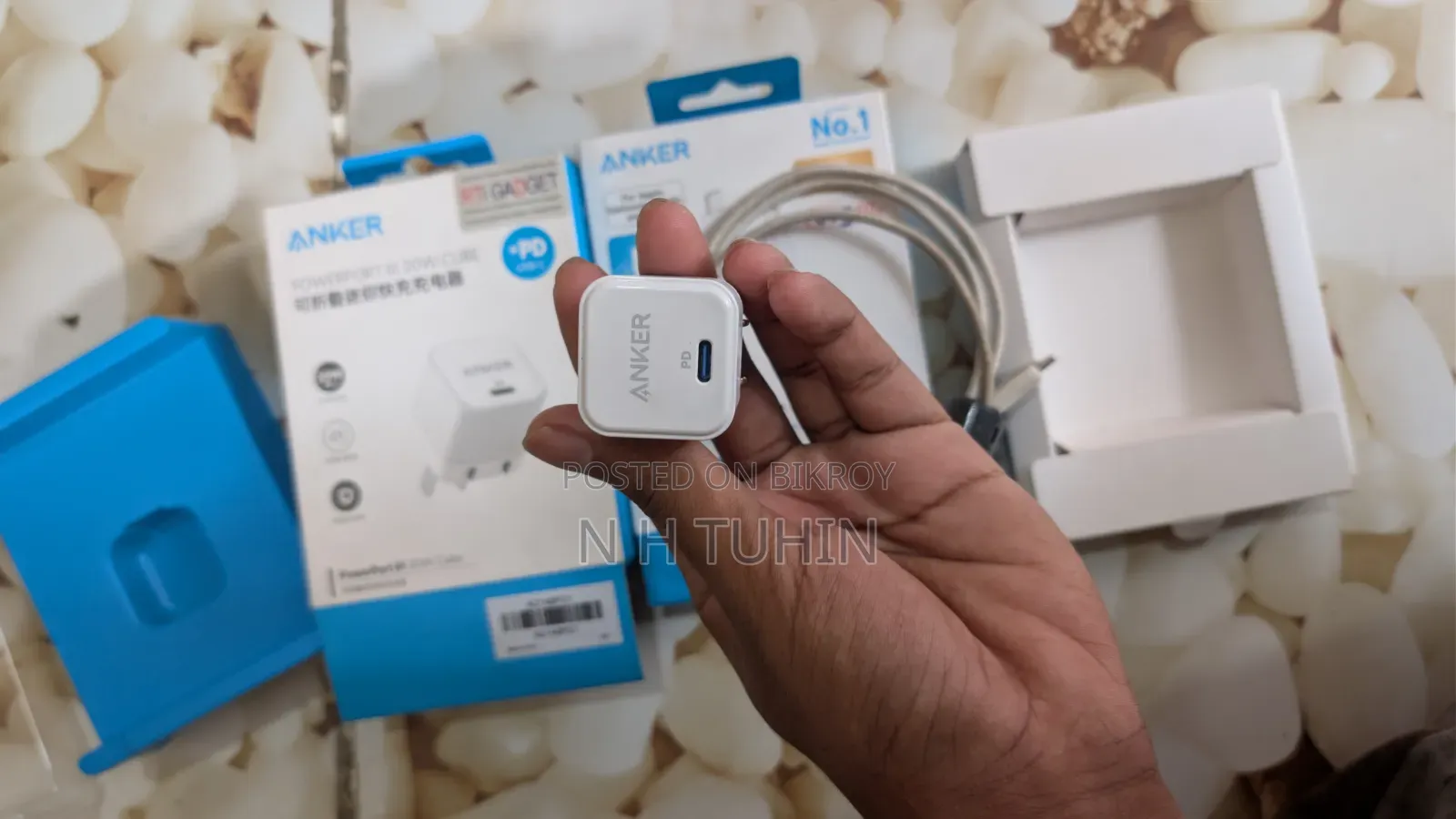 Anker 20w Adapter + Charger