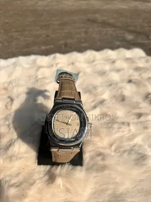 পাটেক ফিলিপ নটিলাস (নতুনের মতো কন্ডিশন)