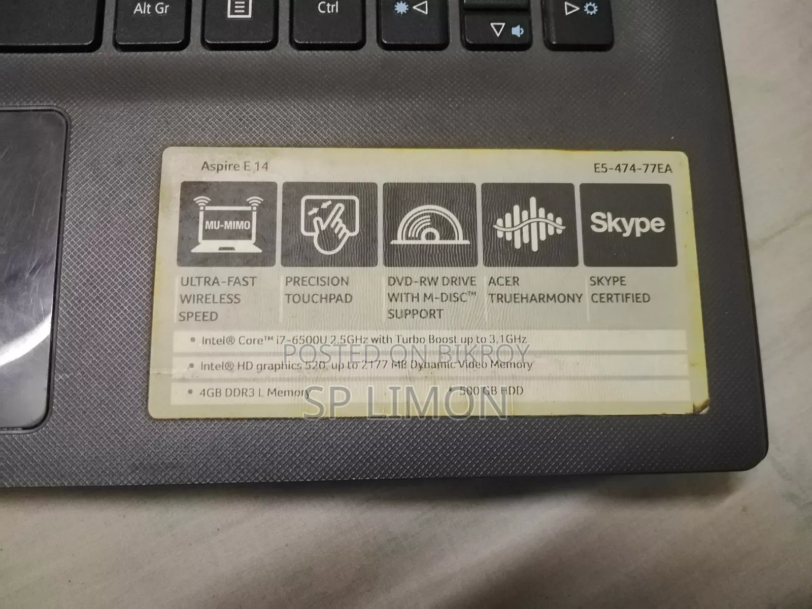 Laptop Acer Aspire 14 4GB Intel Core i7 HDD+SSD 500GB
