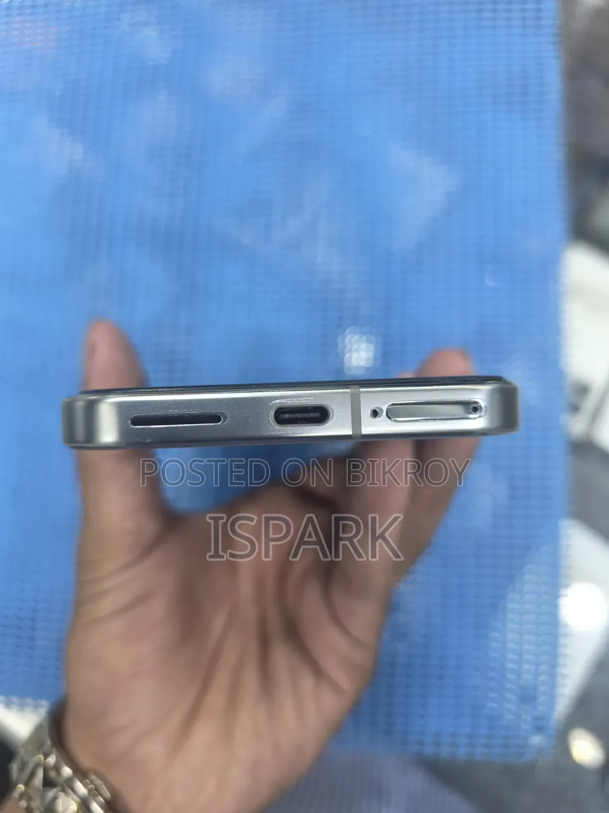গুগল পিক্সেল ৯ প্রো এক্সএল ২৫৬ জিবি সিলভার