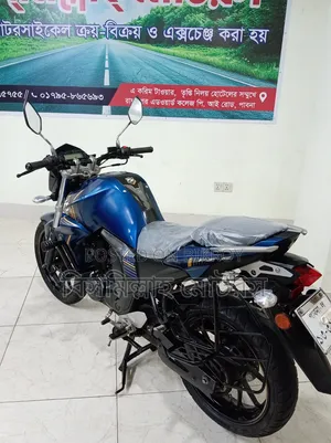 ইয়ামাহা এফজেডএস ভি২ ২০২৪ নীল