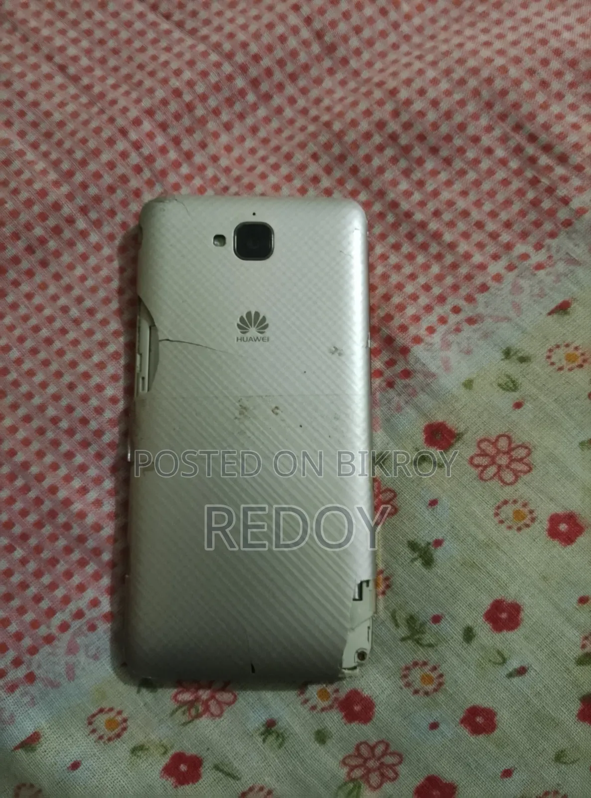 Huawei Y9 32 GB Gold