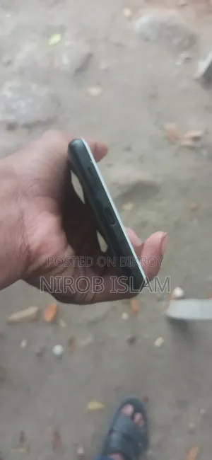 Google Pixel 6 128 GB White