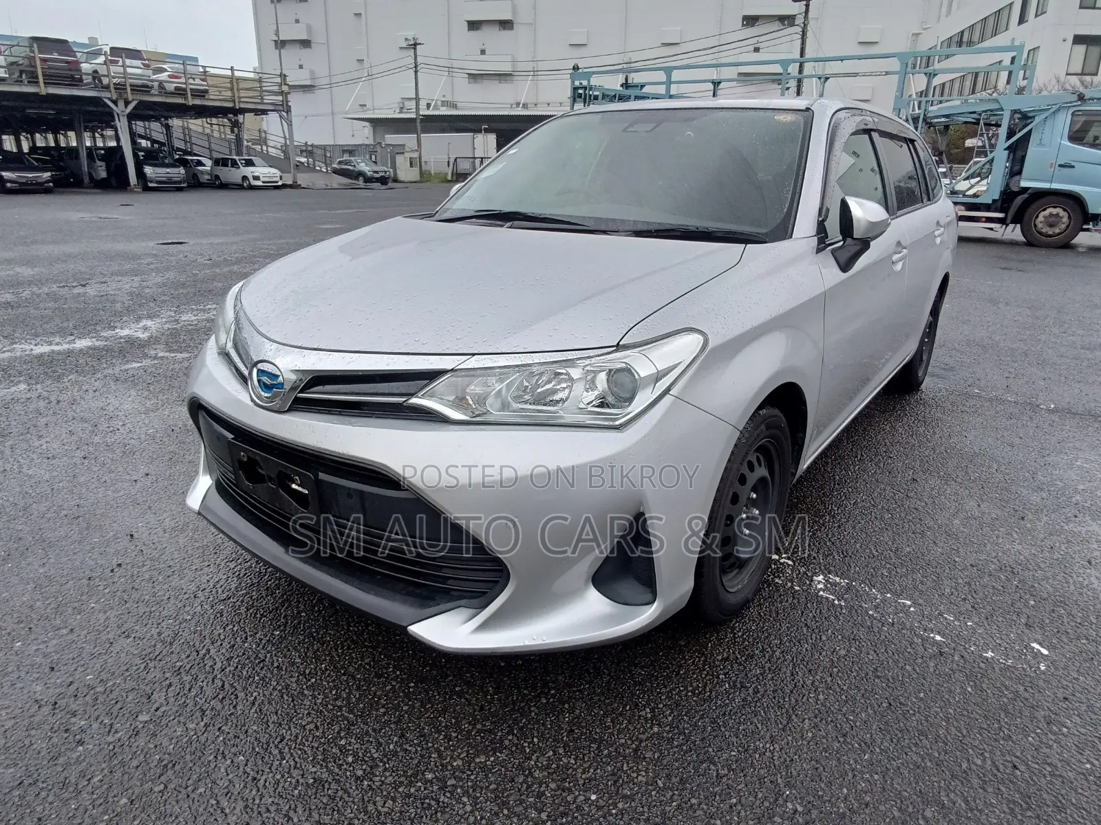 Toyota Corolla Fielder 1.5 Hybrid FWD 2021 Silver