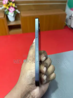 অ্যাপল আইফোন ১২ ৬৪ জিবি ব্ল্যাক