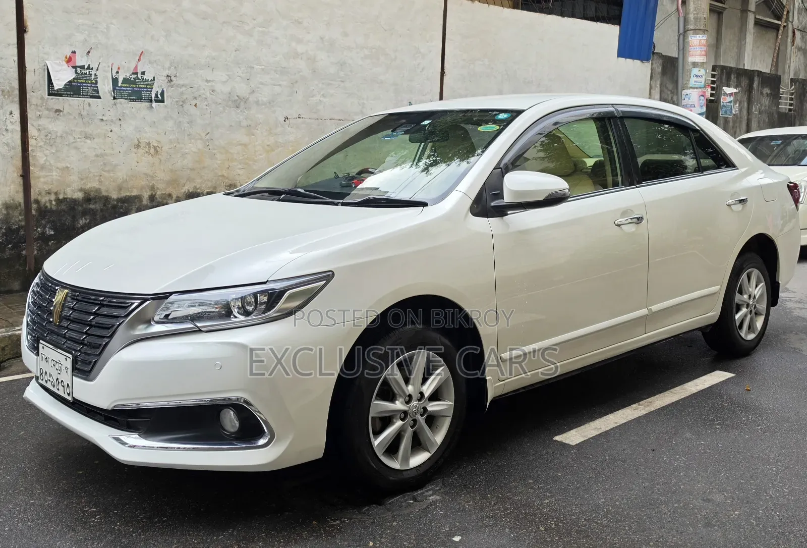Toyota Premio 2017 Pearl