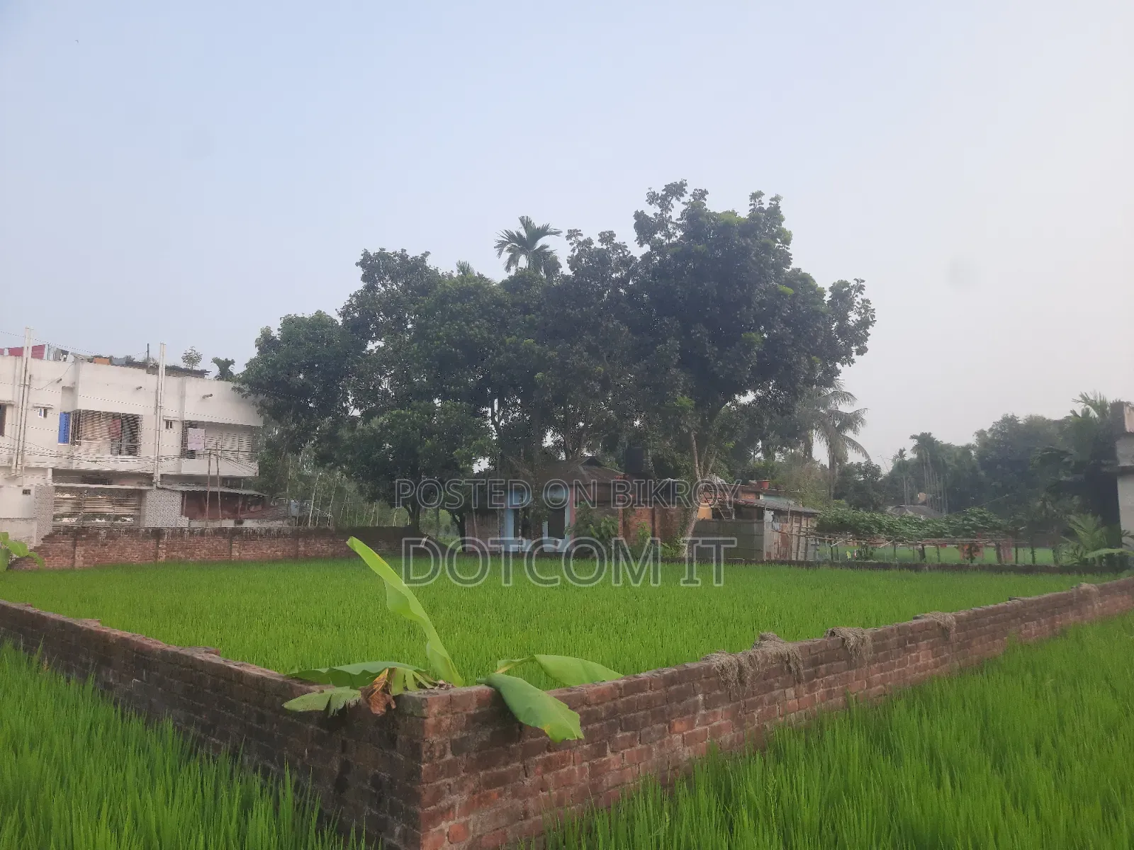 4 decimal land with road for sale