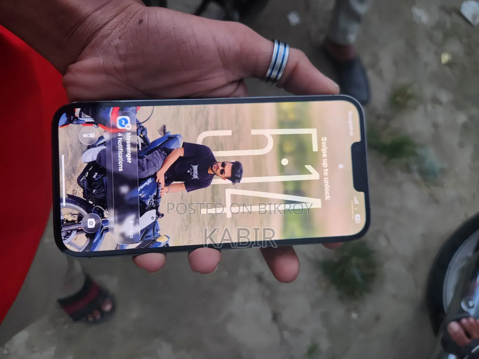 ইএল ১২৮ জিবি সাদা