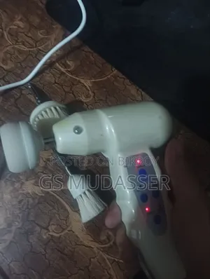 ফেসিয়াল ক্লিনজিং ব্রাশ এলডব্লিউ-০১৯ (পার্লার ব্যবহৃত)