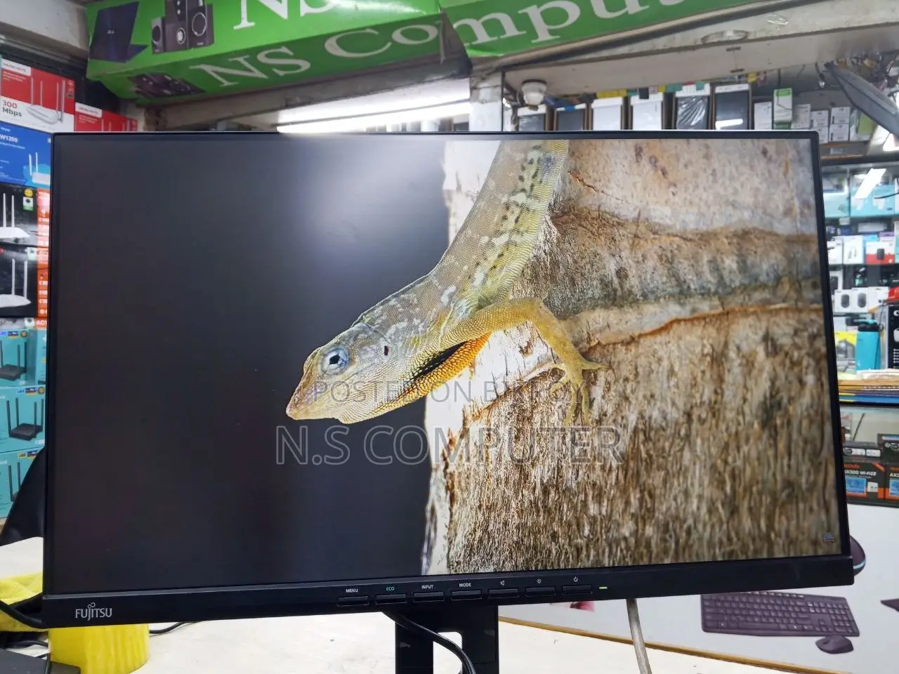 Fujitsu B24-9 TS - 23.8" FHD IPS Frameless Monitor