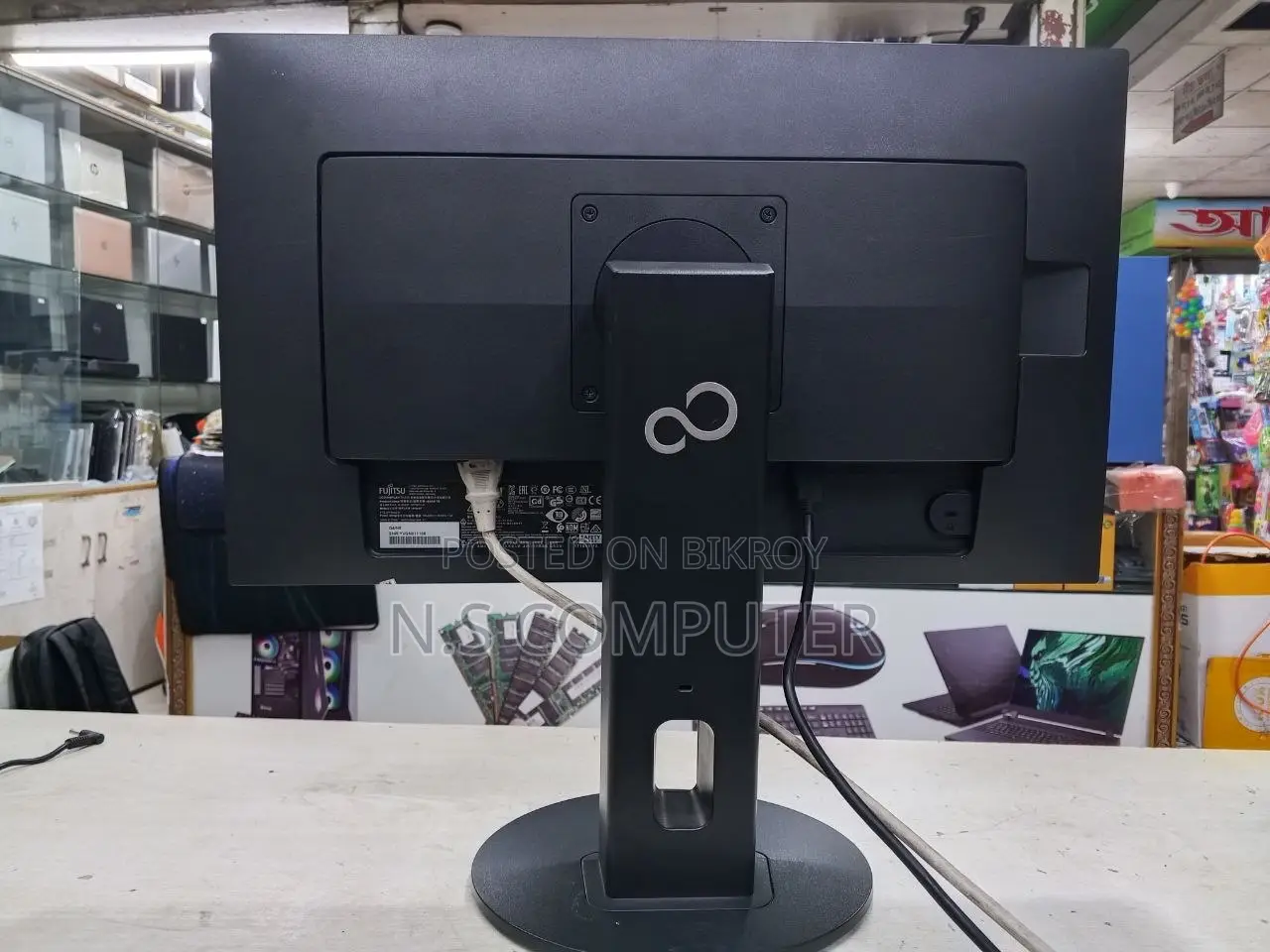 Fujitsu B24-9 TS - 23.8" FHD IPS Frameless Monitor