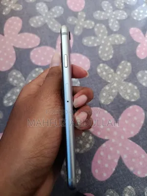 Apple iPhone 6s 16 GB Silver