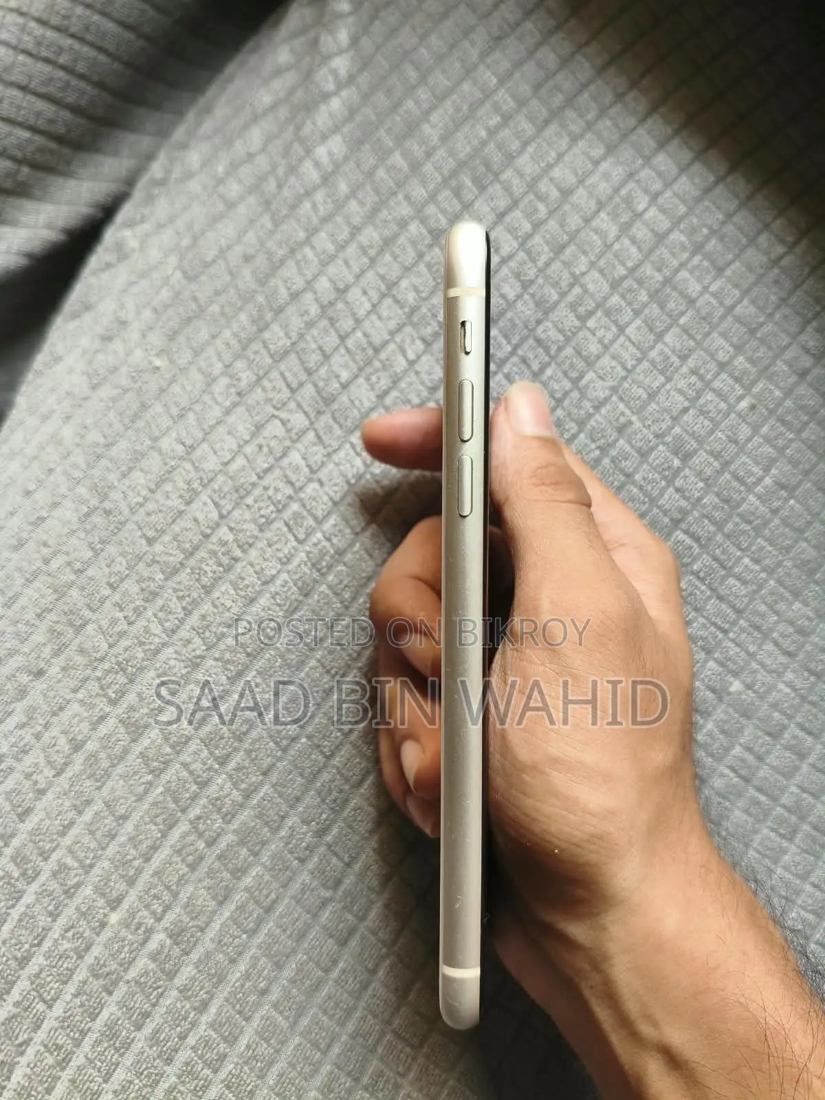 অ্যাপল আইফোন ১১ ৬৪ জিবি সাদা