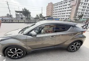 Toyota C-HR 2020 Brown