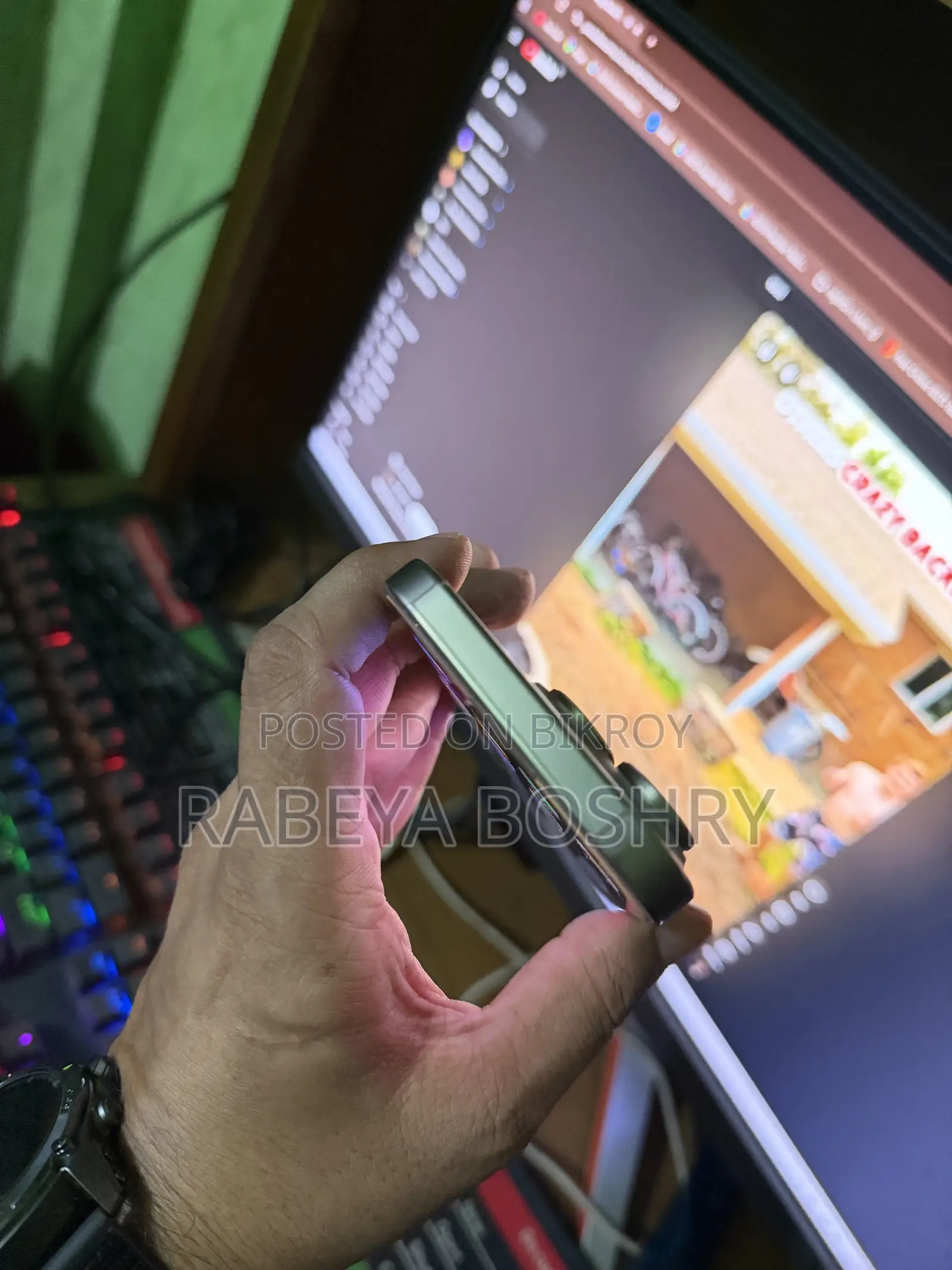 Apple iPhone 16 Pro 128 GB Gold