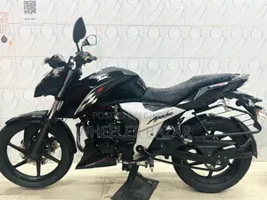 টিভিএস আপাচে আরটিআর ১৬০ ৪ভি ২০২২ ব্ল্যাক